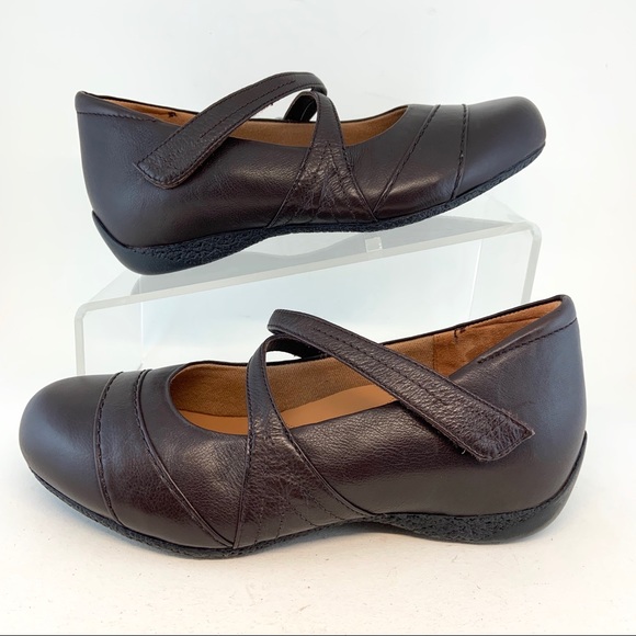 Ziera Chocolate Xray Mary Janes 37 XW 6.5-7 - Picture 4 of 8